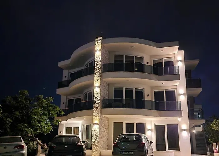 M&H Apartments